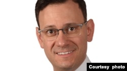 美国和平研究所(USIP)缅甸项目主任杰森·塔尔。 (照片提供:塔尔)