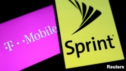 美国通信巨头T-Mobile与Sprint两大公司的标徽。