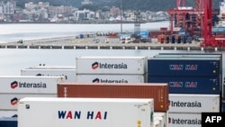 台湾基隆市的基隆港集装箱码头。(2023年10月31日)