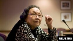 资料照片：高耀洁医生。她是揭露河南艾滋病大规模感染的斗士，多次获得国际妇女及人权组织奖项。高医生于12月10日在纽约家中去世，享年95岁。