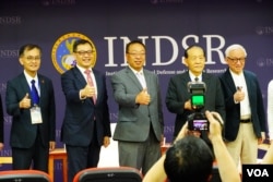 哈德逊研究所中国中心主任余茂春星期五(7月5日)於台北的在“中国法律战与反分裂国家法对印太区域的危害国际研讨会”上指出,台海问题国际化是吓阻中国的关键(美国之音特约记者庄志伟拍摄)。