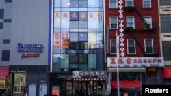 纽约市中国城一栋楼宇内设有被指称的中国秘密警察局。(2023年4月17日)