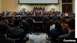 美国国会众议院美国与中共战略竞争特设委员会召开听证会,聚焦美国企业在中国经商面临的风险。(照片来源:美中战略竞争特设委员会提供,2023年7月13日)