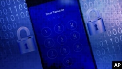 资料照:手机屏幕被锁示意图