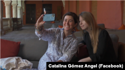 Вікторія Амеліна та Каталіна Гомес Анхел познайомилися у січні цього року в колумбійській Картахені