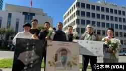 活动参与者在现场合影。(2024年2月10日,张木林洛杉矶拍摄。)