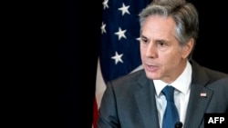 美国国务卿布林肯在华盛顿国务院发表妇女民主权利的讲话。(2023年3月28日)