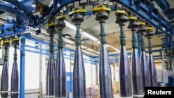 Оголошення – прояв намірів на переозброєння Європи на тлі російської загрози. Фото: ілюстративне фото з заводу Rheinmetall у Німеччині. REUTERS/Fabian Bimmer