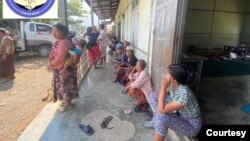 မှတ်တမ်းဓါတ်ပုံ | ကလေးဒေသအတွင်း စစ်ဘေးရှောင်ဒုက္ခသည်များ (ဓါတ်ပုံ - စစ်ဘေးရှောင်ကူညီရေးအဖွဲ့ ကလေးဒေသ)