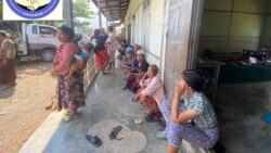 ကလေးမြို့က ဒုက္ခသည်တွေ ရိက္ခာပြတ်လပ်မှုနဲ့ကြုံ
 ကလေးမြို့က ဒုက္ခသည်တွေ ရိက္ခာပြတ်လပ်မှုနဲ့ကြုံ