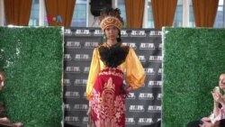 Nuansa Kain Lokal Indonesia di Panggung New York Indonesia Fashion Week