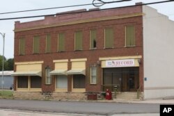 Kantor Marion County Record di Marion, Kansas, 13 Agustus 2023. (Foto: John Hanna/AP Photo)