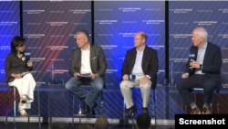 (右起)共和党联邦参议员约翰·科宁、民主党联邦参议员克里斯·库恩斯、共和党联邦参议员丹·苏利文,与阿斯彭安全论坛单元讨论主持人、《华盛顿邮报》记者艾伦·中岛针对一系列美国国家安全问题进行讨论。(视频截图,2024年7月19日)