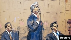 法庭素描画显示美国前总统特朗普在律师陪同下,在联邦治安法官乌帕迪亚亚前宣誓。(2023年8月3日)