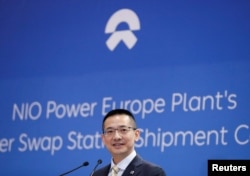 中国蔚来汽车联合创始人、总裁秦力洪在匈牙利的蔚来汽车首建工厂的开幕式上讲话。 (2022年9月16日)