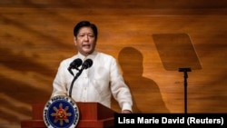 菲律宾总统小费迪南德·马科斯在众议院发表第三次国情咨文。(资料照片:2024年7月22日)