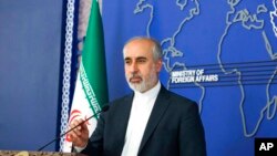 资料照片:伊朗外交部发言人纳赛尔·卡纳尼。(2022年8月11日)