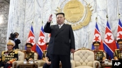 资料照片:朝鲜领导人金正恩在平壤出席朝鲜建国75周年的纪念活动。(2023年9月8日)