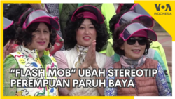 Flash Mob Ajumma Ubah Stereotip Perempuan Paruh Baya Flash Mob Ajumma Ubah Stereotip Perempuan Paruh Baya