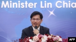 台湾外交部长林佳龙在台北举行的新闻发布会上讲话。(2024年7月19日)