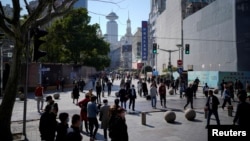 上海一个商业区的步行街(2023年3月14日)