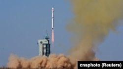 资料照片:2023年4月16日中国在甘肃酒泉卫星中心发射“风云三号G星”气象卫星。