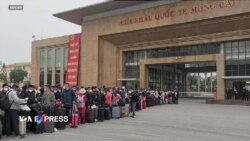 Các đoàn du khách Trung Quốc bắt đầu đổ vào Việt Nam Các đoàn du khách Trung Quốc bắt đầu đổ vào Việt Nam