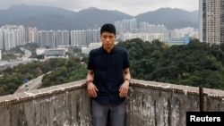 资料照:香港民主派活动人士邹家成(2021年2月8日)