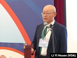 日本静冈大学人文社会科学部教授杨海英(美国之音特约记者李贤拍摄)