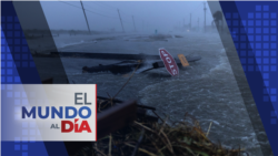 El Mundo al Día (Radio): Huracán Beryl golpea Texas, dos millones de hogares pierden electricidad El Mundo al Día (Radio): Huracán Beryl golpea Texas, dos millones de hogares pierden electricidad