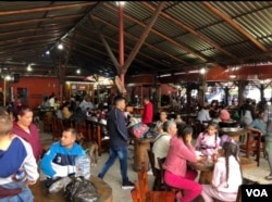 哥伦比亚高速服务区(拍摄:小白)