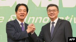 台湾当选总统赖清德在台北举行的记者会上宣布任命前民进党主席卓荣泰担任其政府的行政院长。(2024年4月10日)