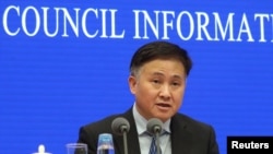 中国人民银行行长潘功胜在北京举行的新闻发布会上讲话。（2024年1月24日）