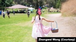 王中伟的女儿现已适应了美国的生活（照片由受访者提供）