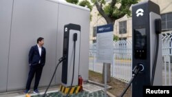 上海南翔的一处电动车充电站(2023年3月23日)