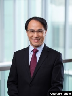 位于香港的中文大学亚太工商研究所名誉教研学人李兆波 (照片提供: 李兆波)