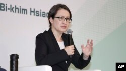 台湾民进党副总统候选人、前驻美代表萧美琴在台北与媒体见面。（2023年11月23日）