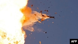 真主党一架无人机在以色列北部上空被摧毁(2024年8月25日)。