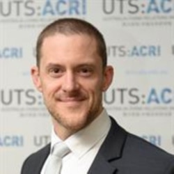 悉尼科技大学澳中关系研究院院长罗震(James Laurenceson)(照片来源：大学网站）