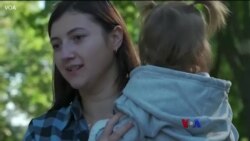 စစ်ပွဲကြောင့် မုဆိုးမဖြစ်ရတဲ့ ယူကရိန်း အမျိုးသမီးများ စစ်ပွဲကြောင့် မုဆိုးမဖြစ်ရတဲ့ ယူကရိန်း အမျိုးသမီးများ