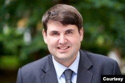 位于新西兰首都惠灵顿的智库“民主计划”国际事务分析师米勒(Geoffrey Miller)