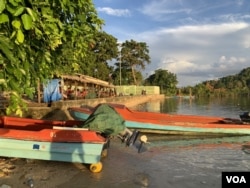 所罗门群岛中部省首府图拉吉岛的码头。(美国之音记者莉雅2022年8月9日拍摄)