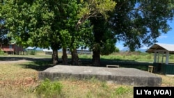 美军在所罗门群岛遗留下来的地堡。(美国之音莉雅)