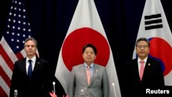 美日韩三国外长2022年7月在出席G20会议期间举行三边会谈。(路透社转发媒体联访照片)