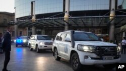 联合国核安全专家小组从乌克兰首都基辅出发,前往视察扎波罗热核电站(2022年8月31日)。