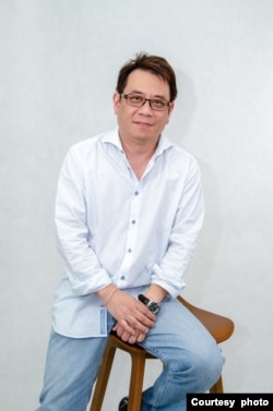 泰国国立法政大学商学院院长鲁斯·帕侬荣.(照片由本人提供)