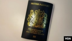 英国国民海外护照 (美国之音/郑乐捷)