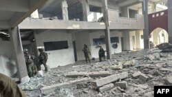 以色列陆军2023年11月7日发布照片显示,以色列军队进入加沙北部作战。