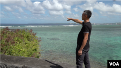 黄志聪,2022年从塞班偷渡到关岛申请庇护。到了关岛后,他有时候也会晚上下海打鱼,以维持生计。