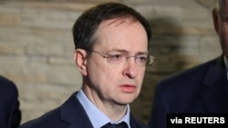 Trưởng đoàn thương thuyết Nga Vladimir Medinsky.